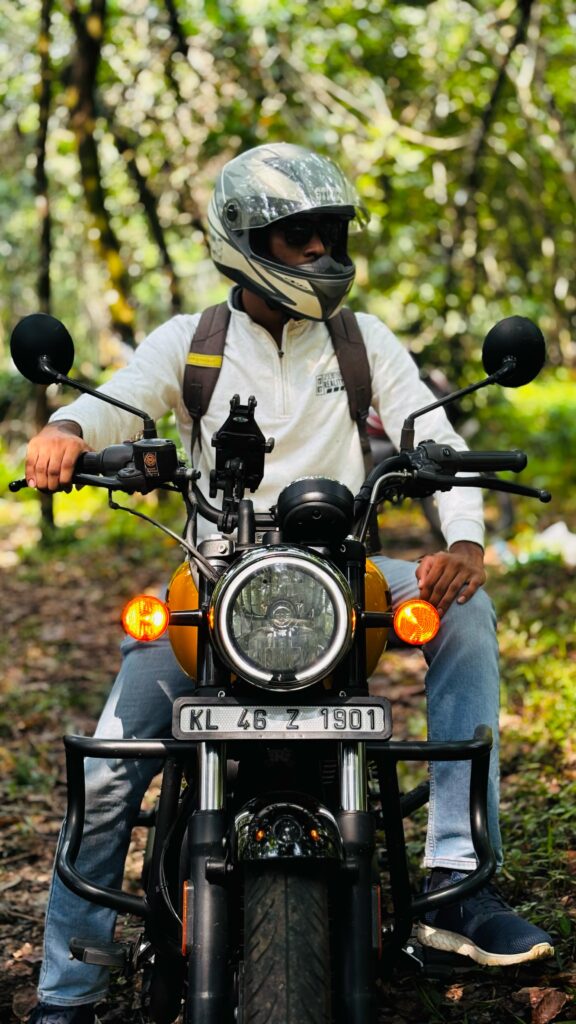 Milan P Sony on his Meteor 350 (on a ride)